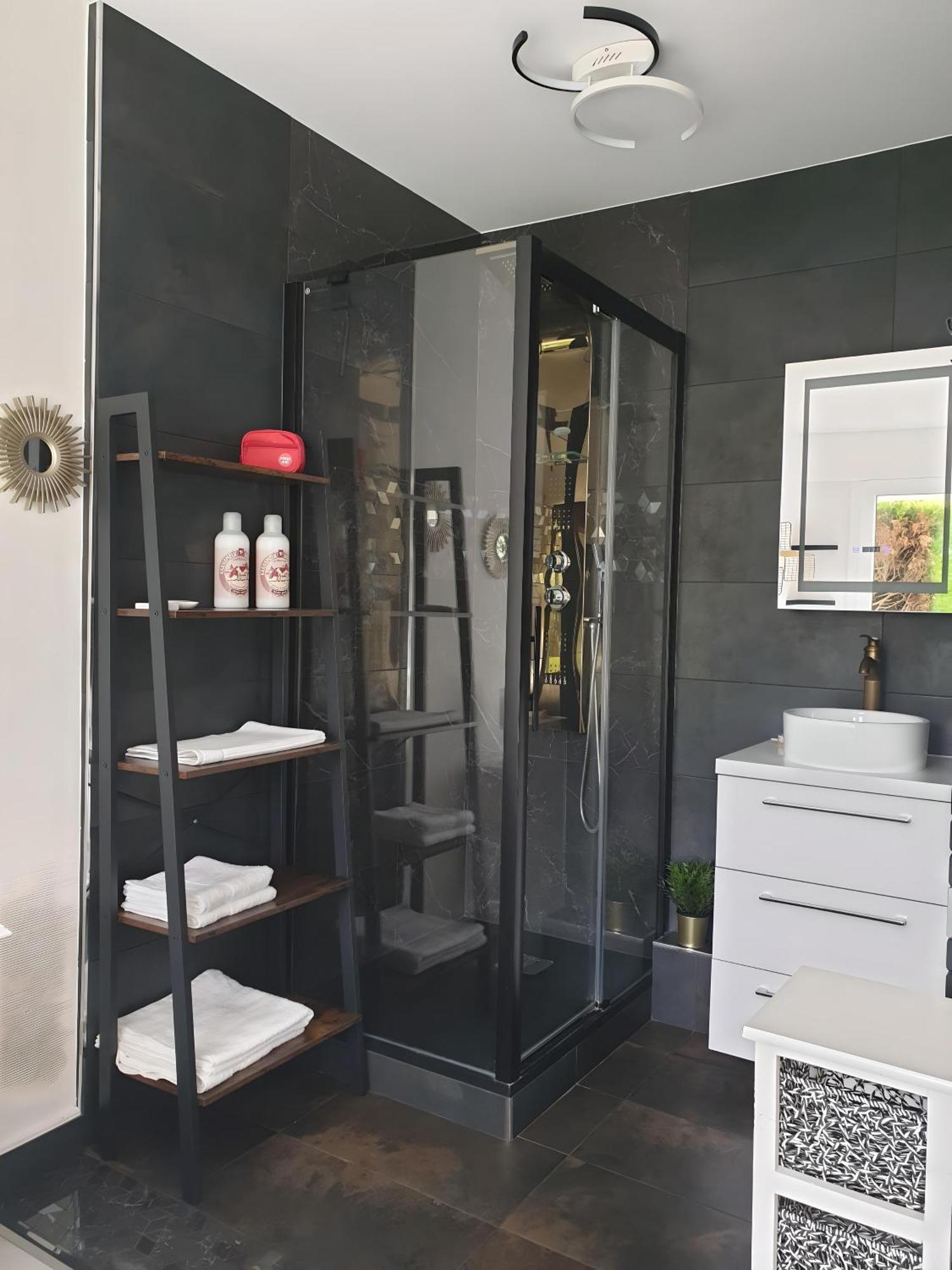 Appartement Avec Jardin Prive - 2 A 4 Voyageur Chaville Exterior foto